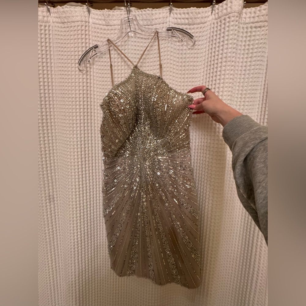 Elegant Sequin Evening Dress
